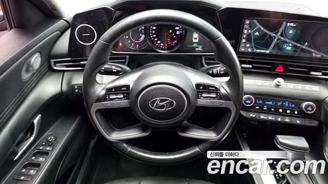 Hyundai AVANTE 2021 — photo 18