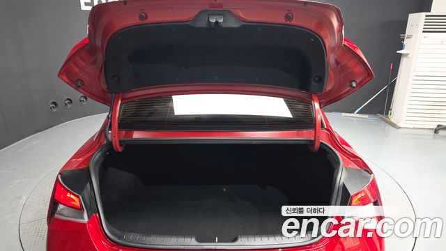 Hyundai AVANTE 2021 — photo 26