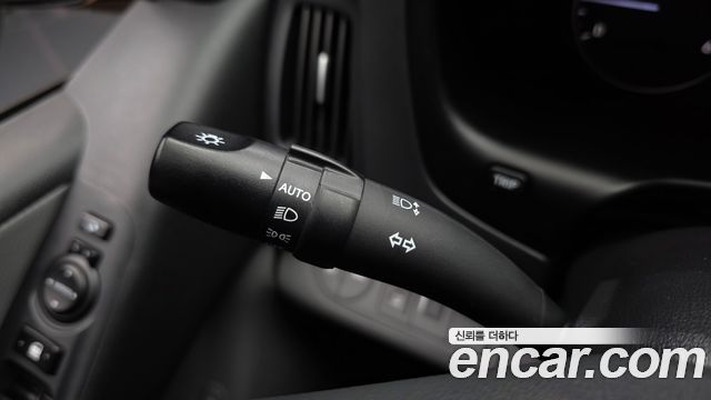 Hyundai Starex 2019 — photo 24