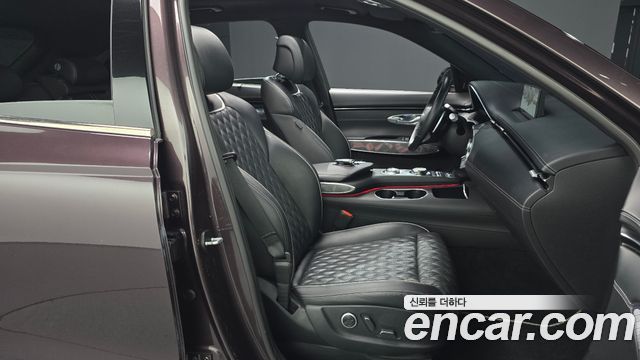 Genesis GV70 2021 — photo 16
