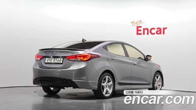 Hyundai AVANTE 2013 — photo 2