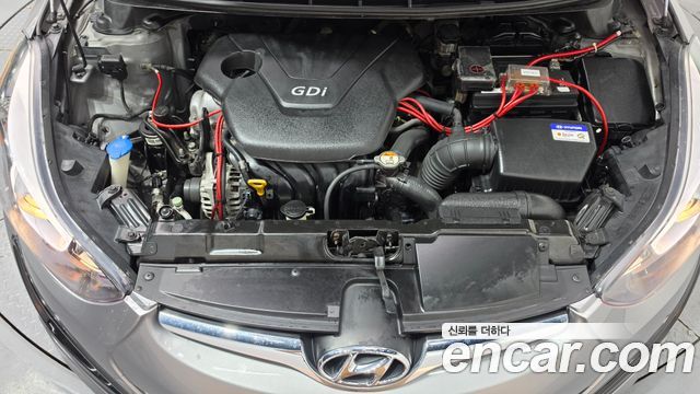 Hyundai AVANTE 2013 — photo 6