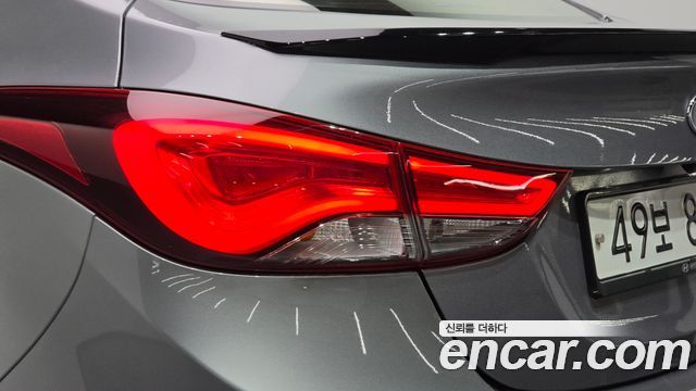 Hyundai AVANTE 2013 — photo 9