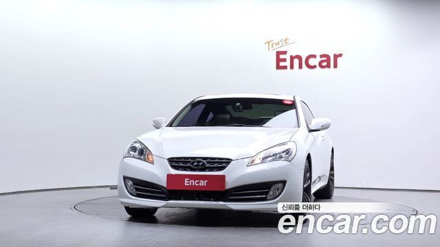 Hyundai Genesis 2011 — photo 3