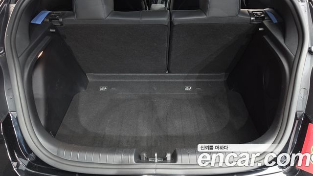 Hyundai Veloster 2021 — photo 23