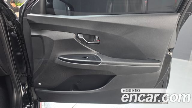 Hyundai Veloster 2021 — photo 15