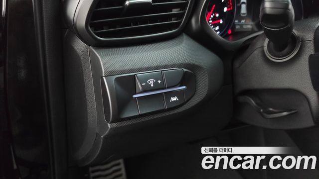 Hyundai Veloster 2021 — photo 27