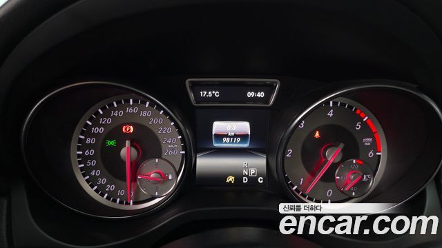 Mercedes-Benz CLA-Class 2016 — photo 8