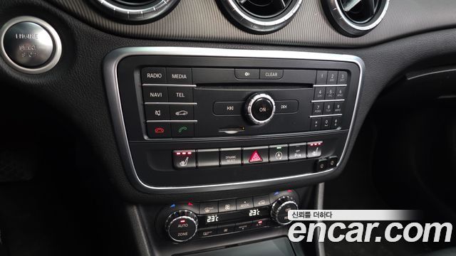 Mercedes-Benz CLA-Class 2016 — photo 17