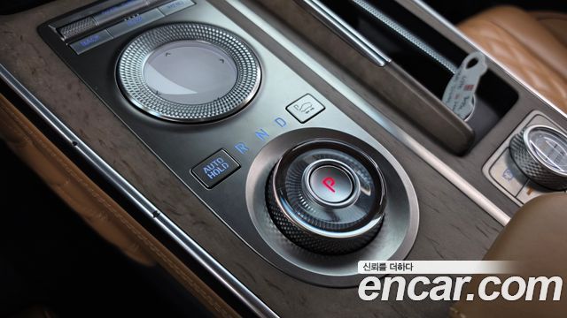 Genesis GV80 2021 — photo 12