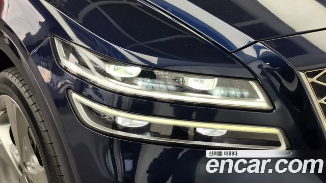 Genesis GV80 2021 — photo 8