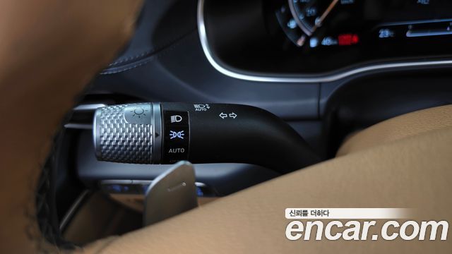 Genesis GV80 2021 — photo 28