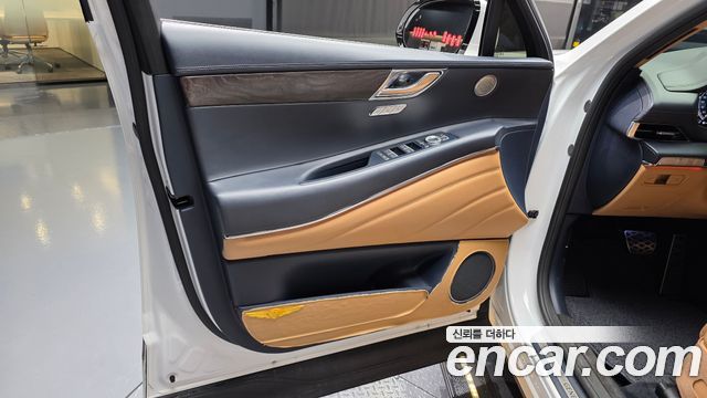 Genesis GV80 2020 — photo 14