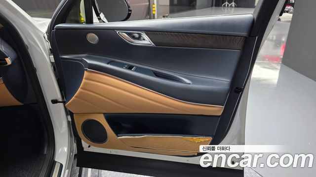 Genesis GV80 2020 — photo 15