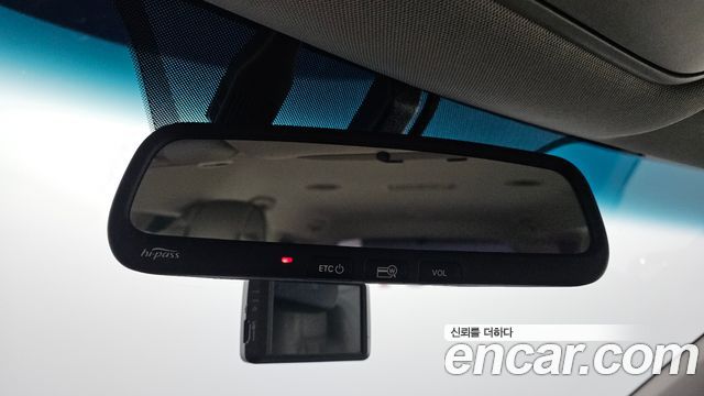 Kia Canival 2017 — photo 27
