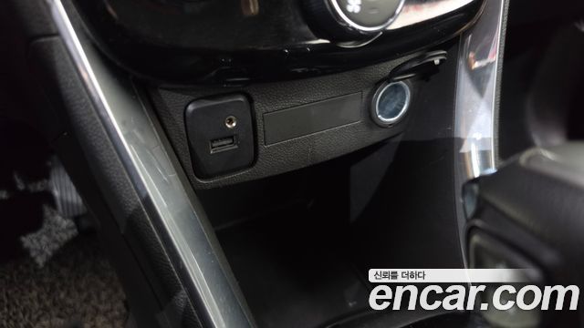 Chevrolet Korea Trax 2019 — photo 28
