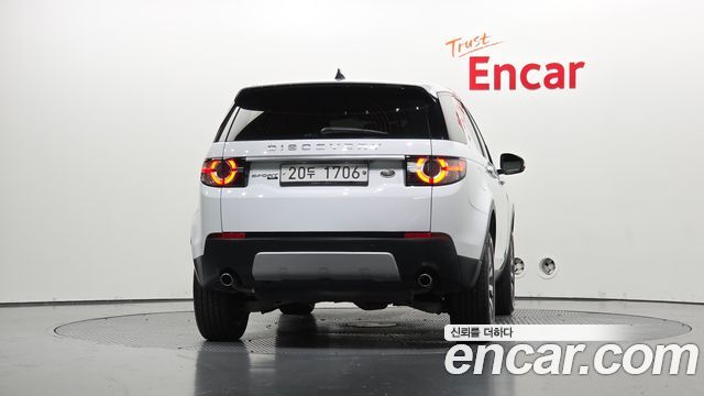 Land Rover Discovery Sport 2019 — photo 4