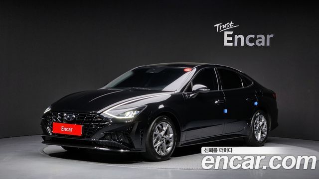 Hyundai Sonata 2022 — photo 1