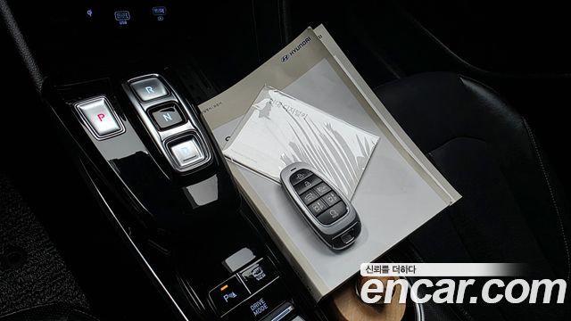 Hyundai Sonata 2022 — photo 17