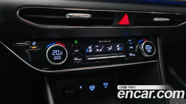 Hyundai Sonata 2022 — photo 18