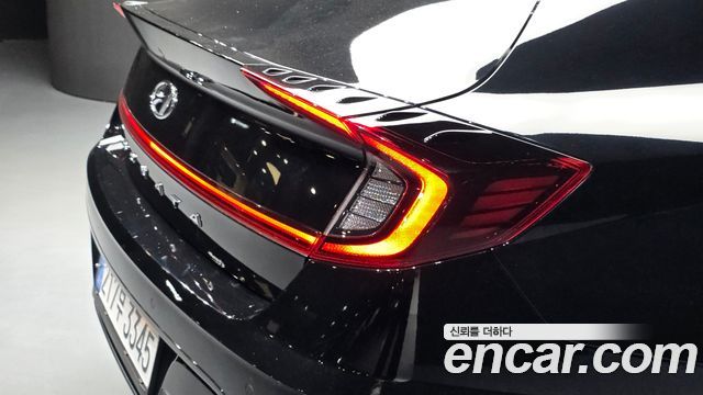Hyundai Sonata 2022 — photo 33