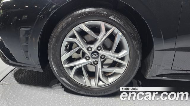 Hyundai Sonata 2022 — photo 35