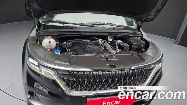 Kia Canival 2021 — photo 6