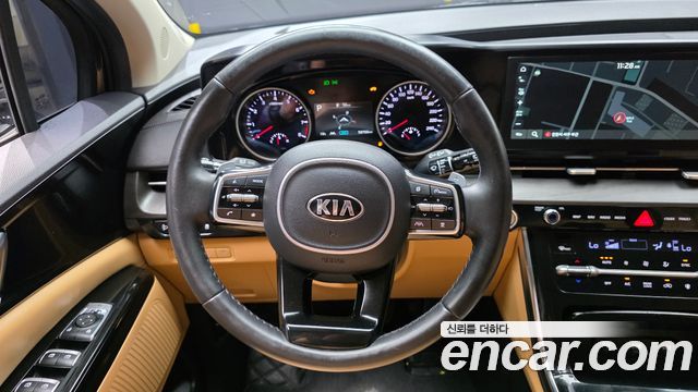 Kia Canival 2021 — photo 19