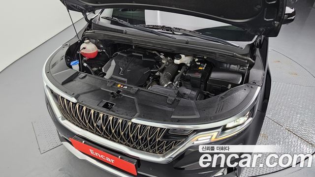 Kia Canival 2021 — photo 6