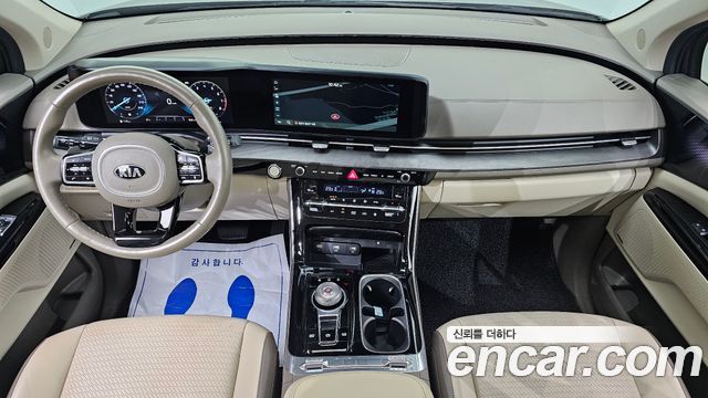 Kia Canival 2021 — photo 7