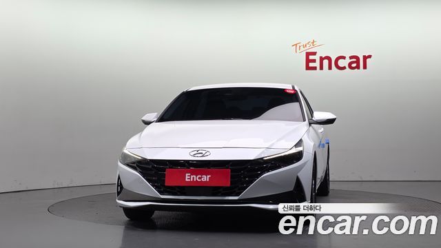 Hyundai AVANTE 2023 — photo 3