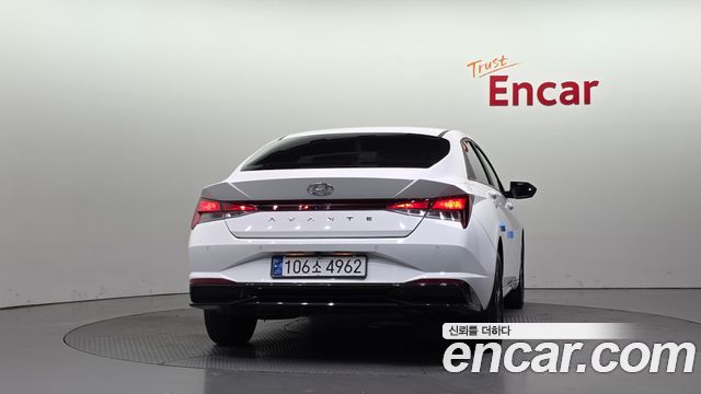 Hyundai AVANTE 2023 — photo 4