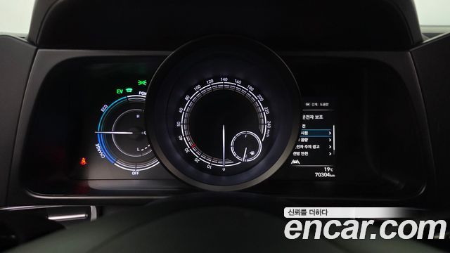 Hyundai AVANTE 2023 — photo 8