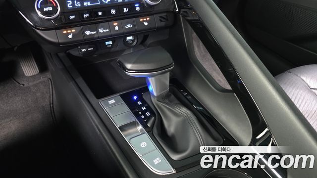 Hyundai AVANTE 2023 — photo 9