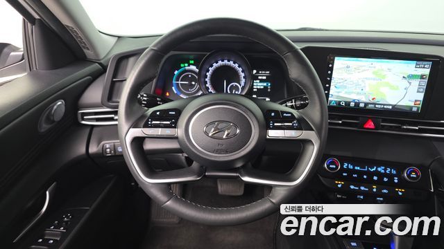Hyundai AVANTE 2023 — photo 12