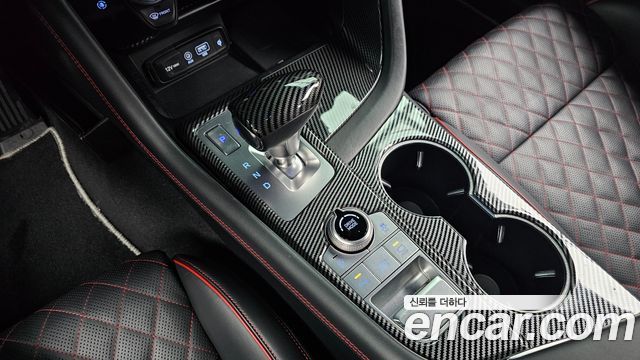 Genesis G70 2019 — photo 12