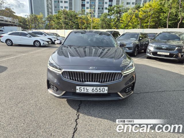 Kia K7 2018 — photo 1