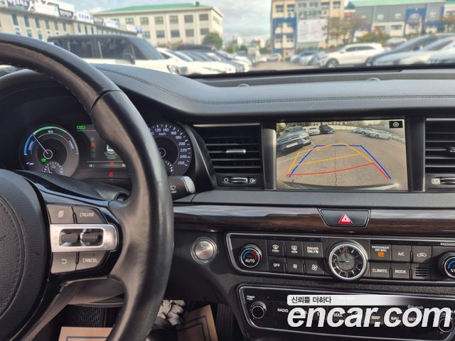 Kia K7 2018 — photo 18