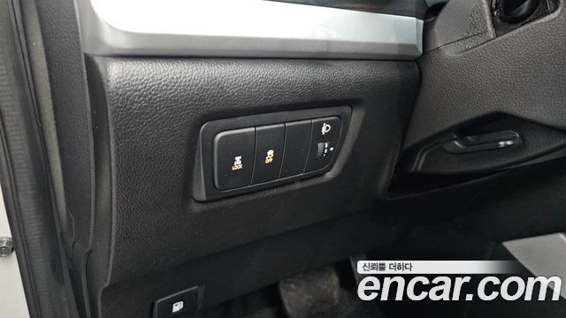 KG Mobility KORANDO 2015 — photo 19