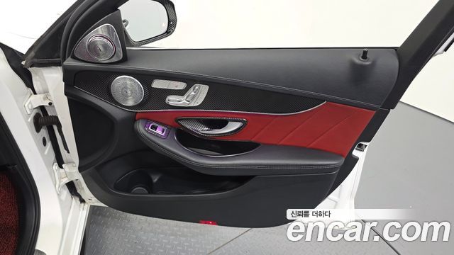 Mercedes-Benz C-Class 2016 — photo 14