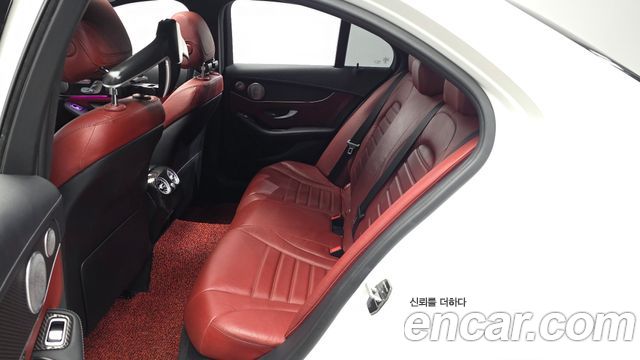 Mercedes-Benz C-Class 2016 — photo 16