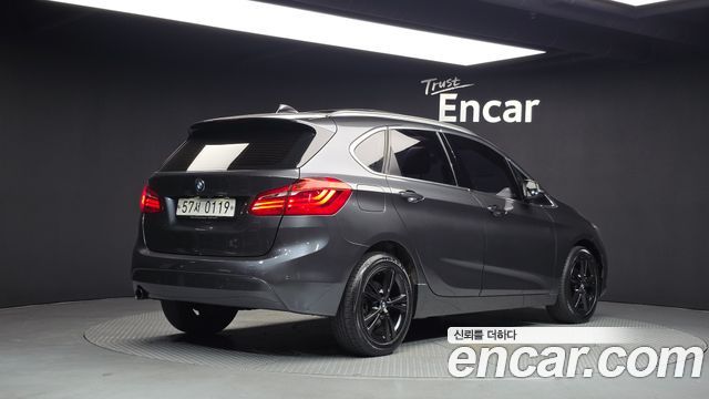 BMW 2-Series 2016 — photo 2