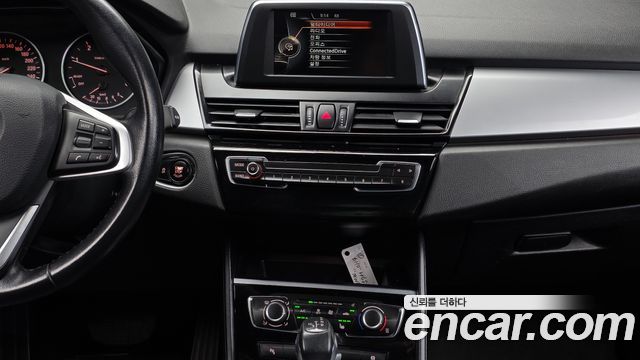 BMW 2-Series 2016 — photo 14