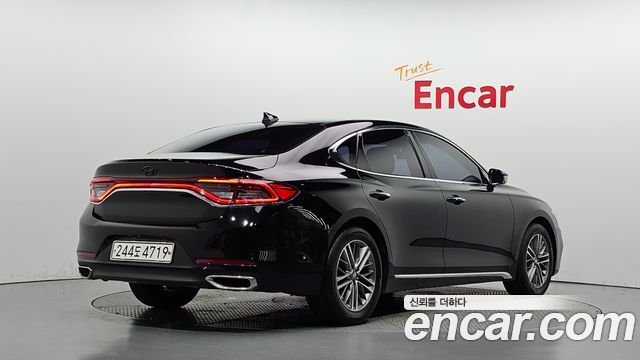 Hyundai Grandeur 2017 — photo 2