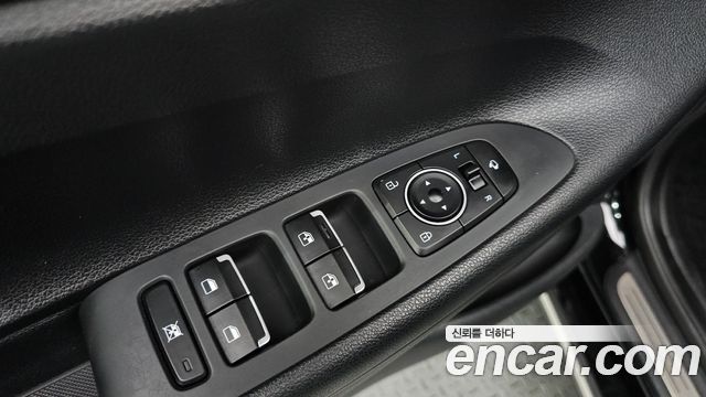 Hyundai Grandeur 2017 — photo 23