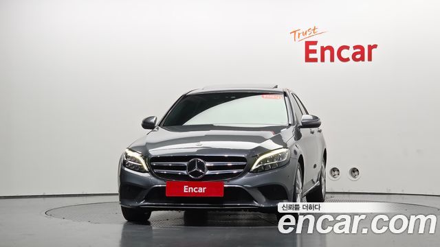 Mercedes-Benz C-Class 2020 — photo 3