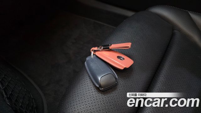 Mercedes-Benz C-Class 2020 — photo 27