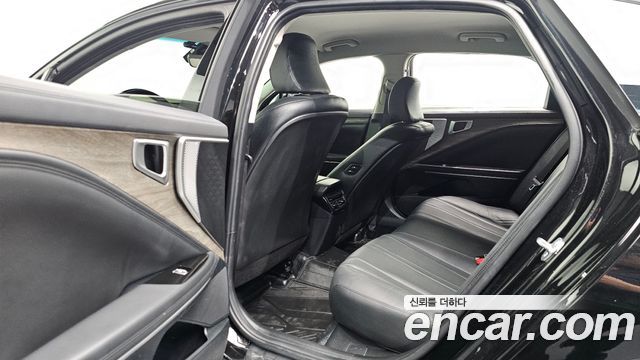 Kia K8 2023 — photo 18