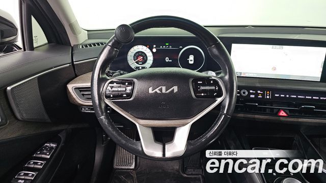 Kia K8 2023 — photo 19