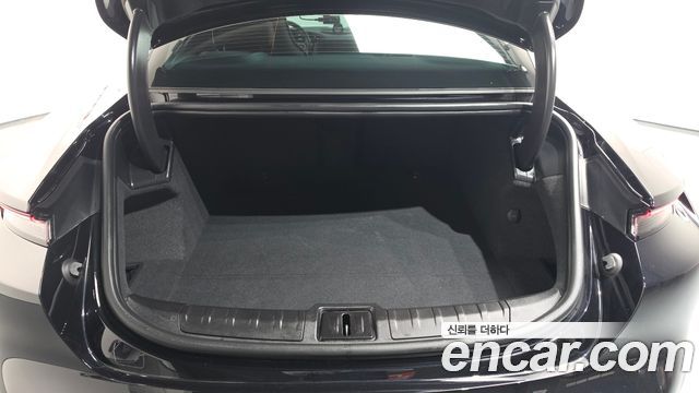 Porsche Taycan 2022 — photo 29